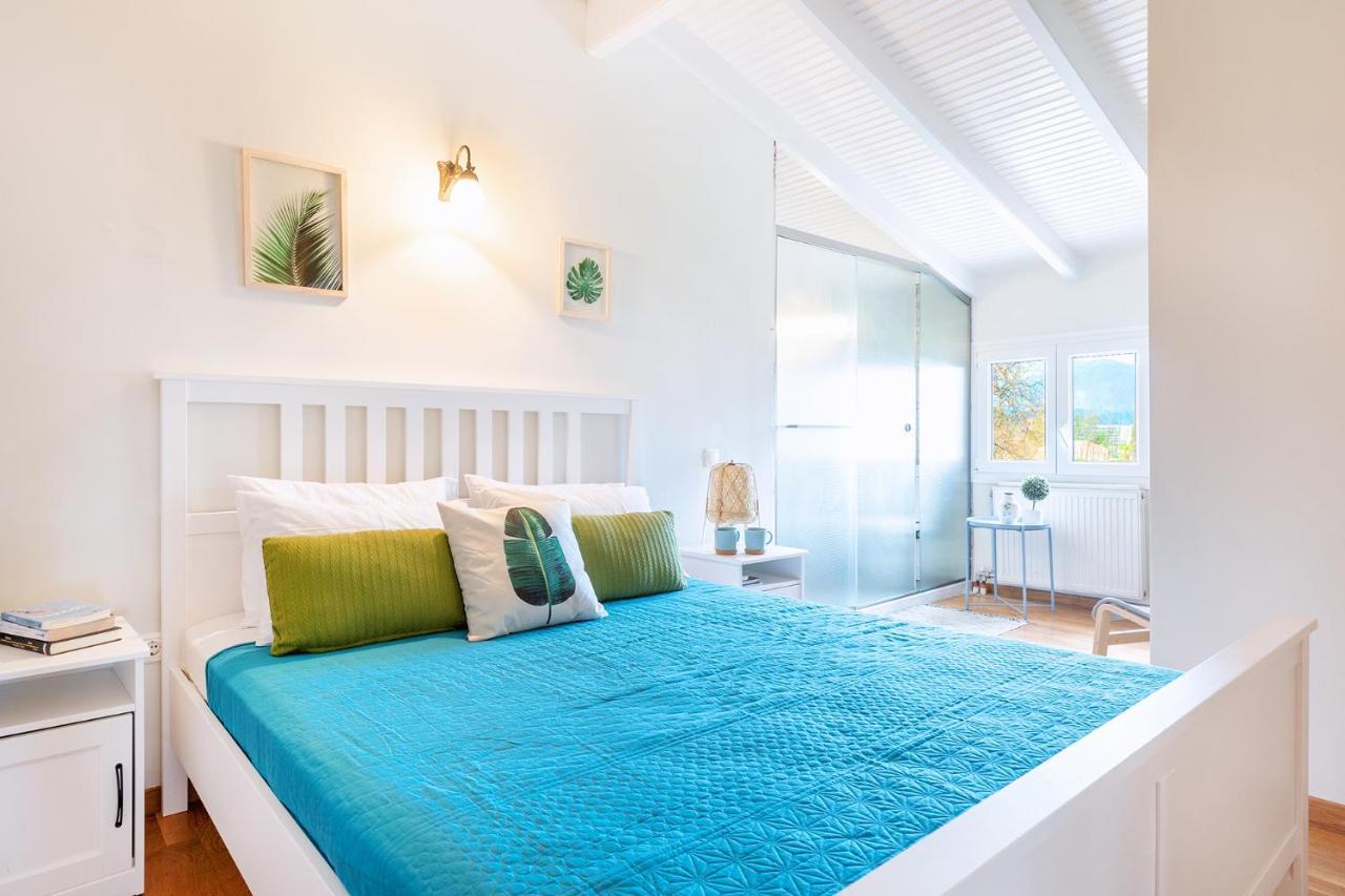 דאסיה Spyrelia Villa With Private Pool & Outdoor Hot Tub מראה חיצוני תמונה
